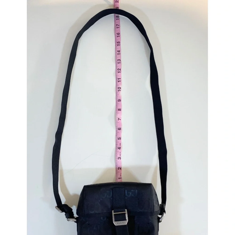 Gucci Supreme Logo Off The Grid Messenger Bag